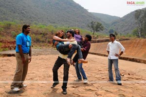 Raja, Saandip, Ravi Varma, Richa, Manjari Fadnis