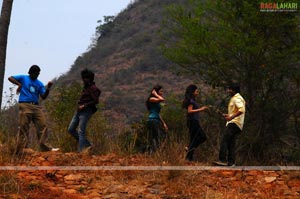 Raja, Saandip, Ravi Varma, Richa, Manjari Fadnis