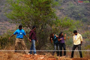 Raja, Saandip, Ravi Varma, Richa, Manjari Fadnis