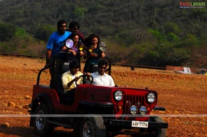 Raja, Saandip, Ravi Varma, Richa, Manjari Fadnis