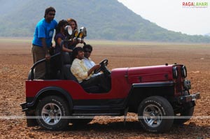 Raja, Saandip, Ravi Varma, Richa, Manjari Fadnis