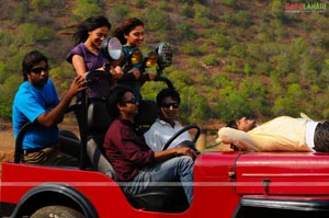 Raja, Saandip, Ravi Varma, Richa, Manjari Fadnis