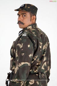Harish Kalyan, Aanaka