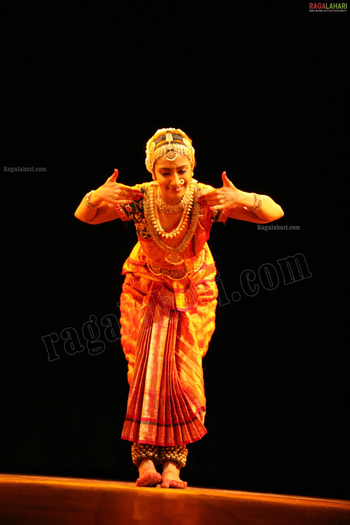 Bharatanatyam Arangetram of Kumari Aparna