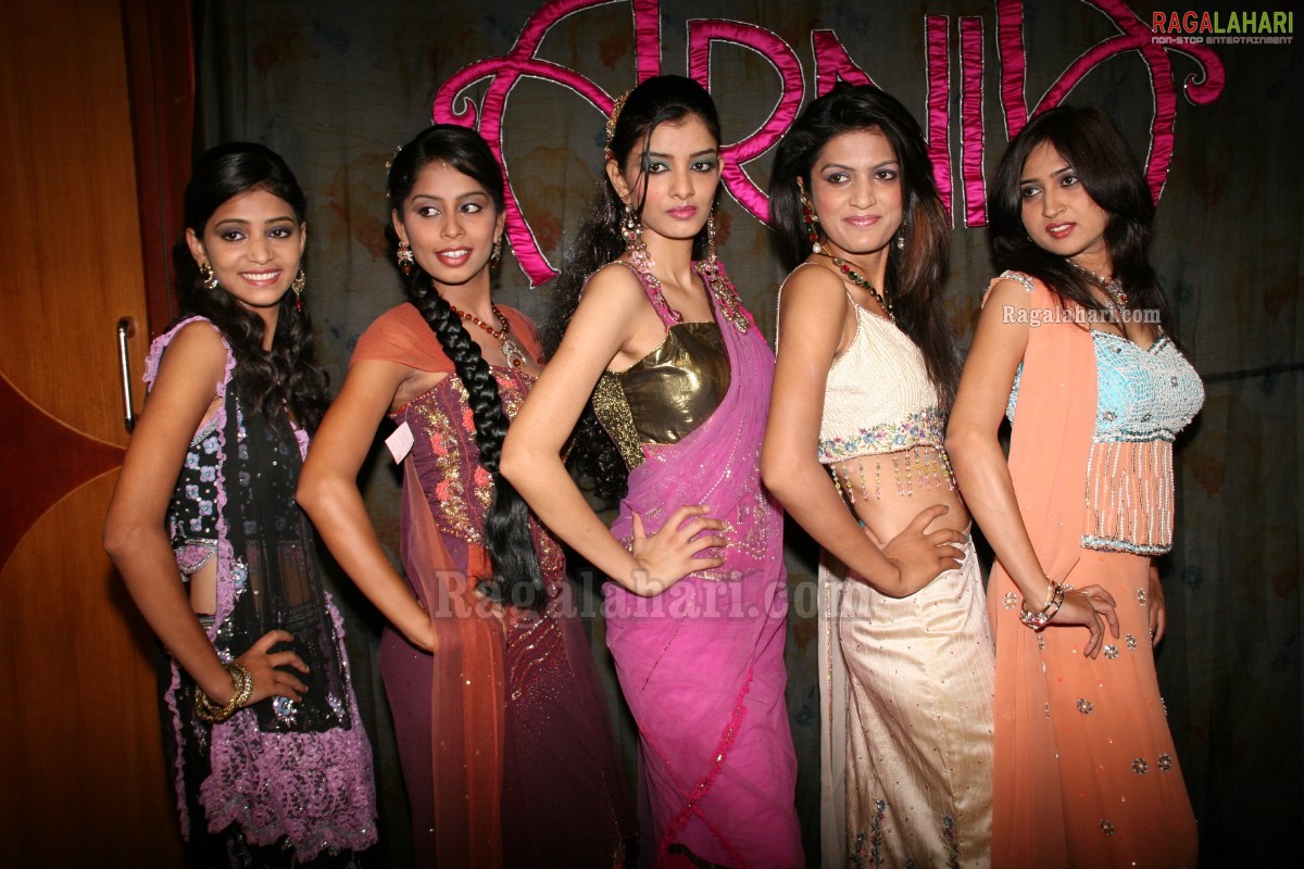 Sonia's New Collection 'Fusion' Launched at Arnia