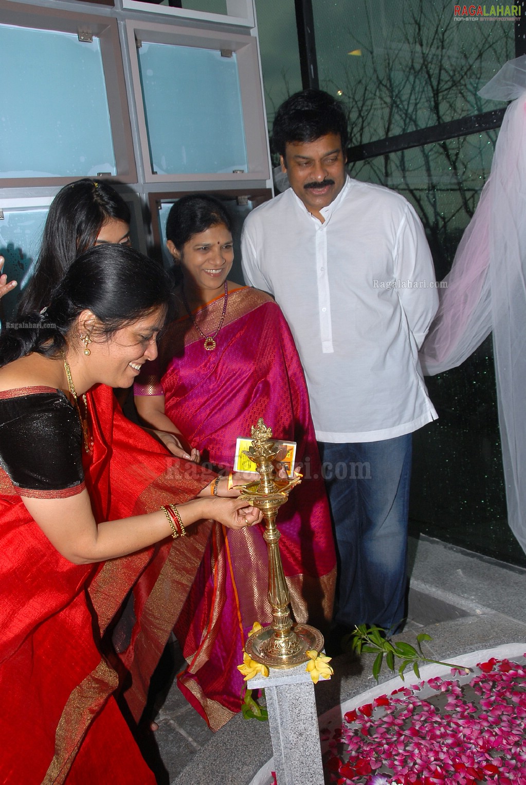 Chiranjeevi Launches Designer Bear