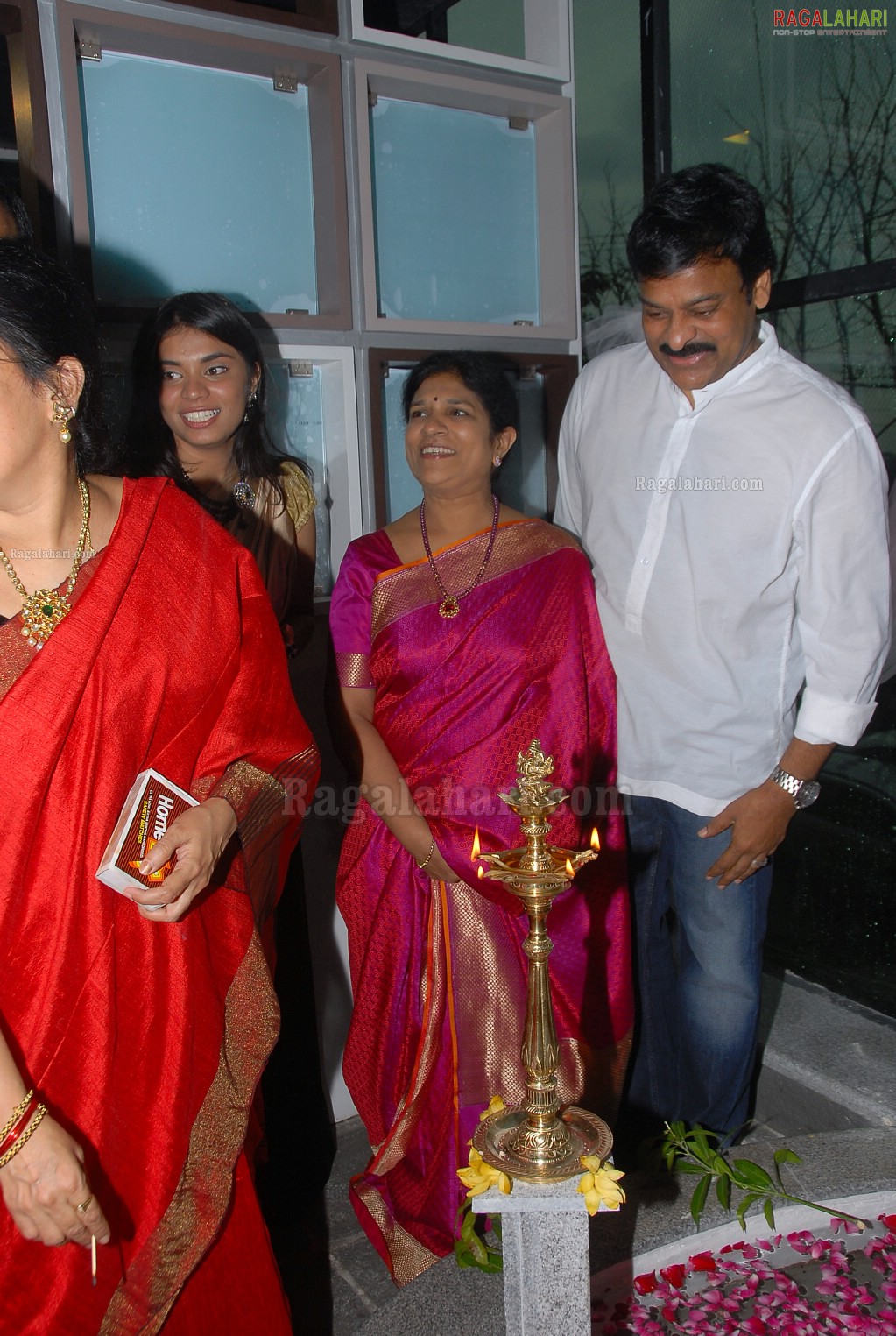 Chiranjeevi Launches Designer Bear