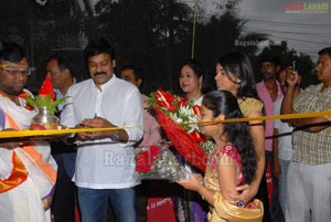 Chiranjeevi Launches Designer Bear