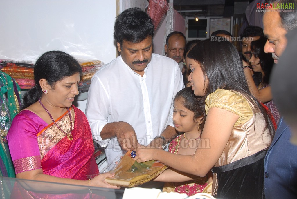 Chiranjeevi Launches Designer Bear