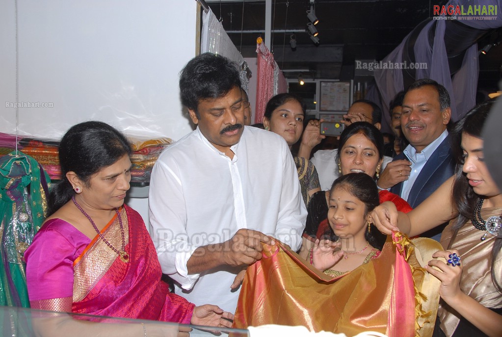 Chiranjeevi Launches Designer Bear