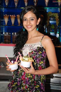 Rakul Preet Singh Launches New Flavours at Creamstone