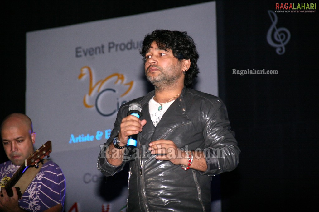 Kailash Kher's Performance at Hyderabad