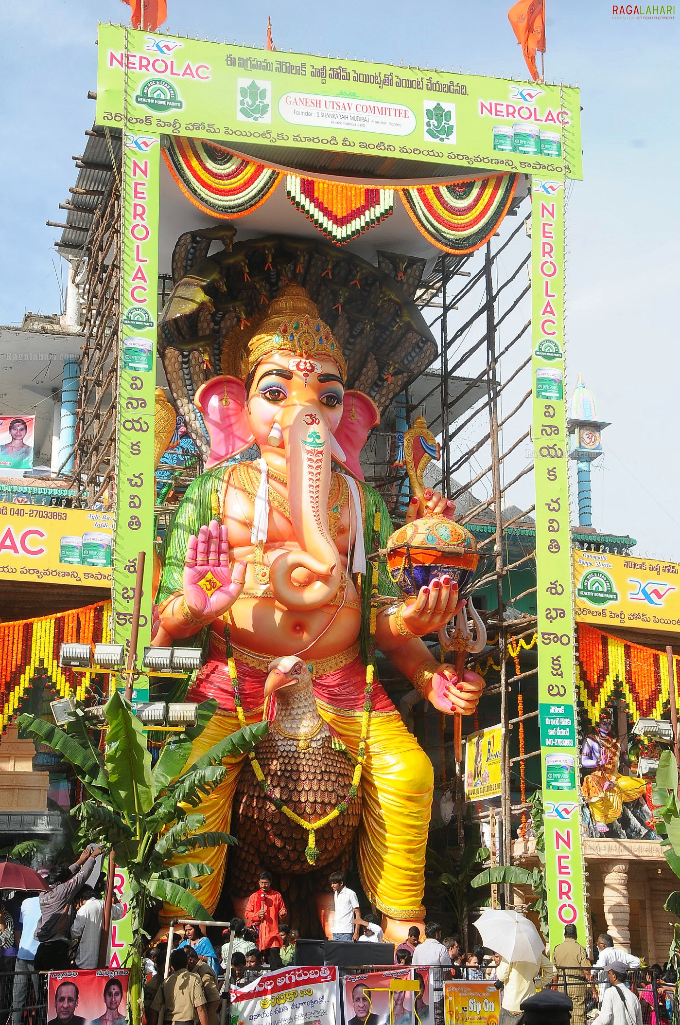 Khairatabad Ganesh Idols 2011 (Posters)