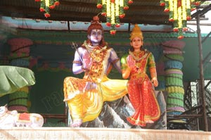 Ganesh Idols in Khairatabad for Vinayaka Chavithi 2011