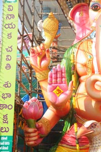 Ganesh Idols in Khairatabad for Vinayaka Chavithi 2011