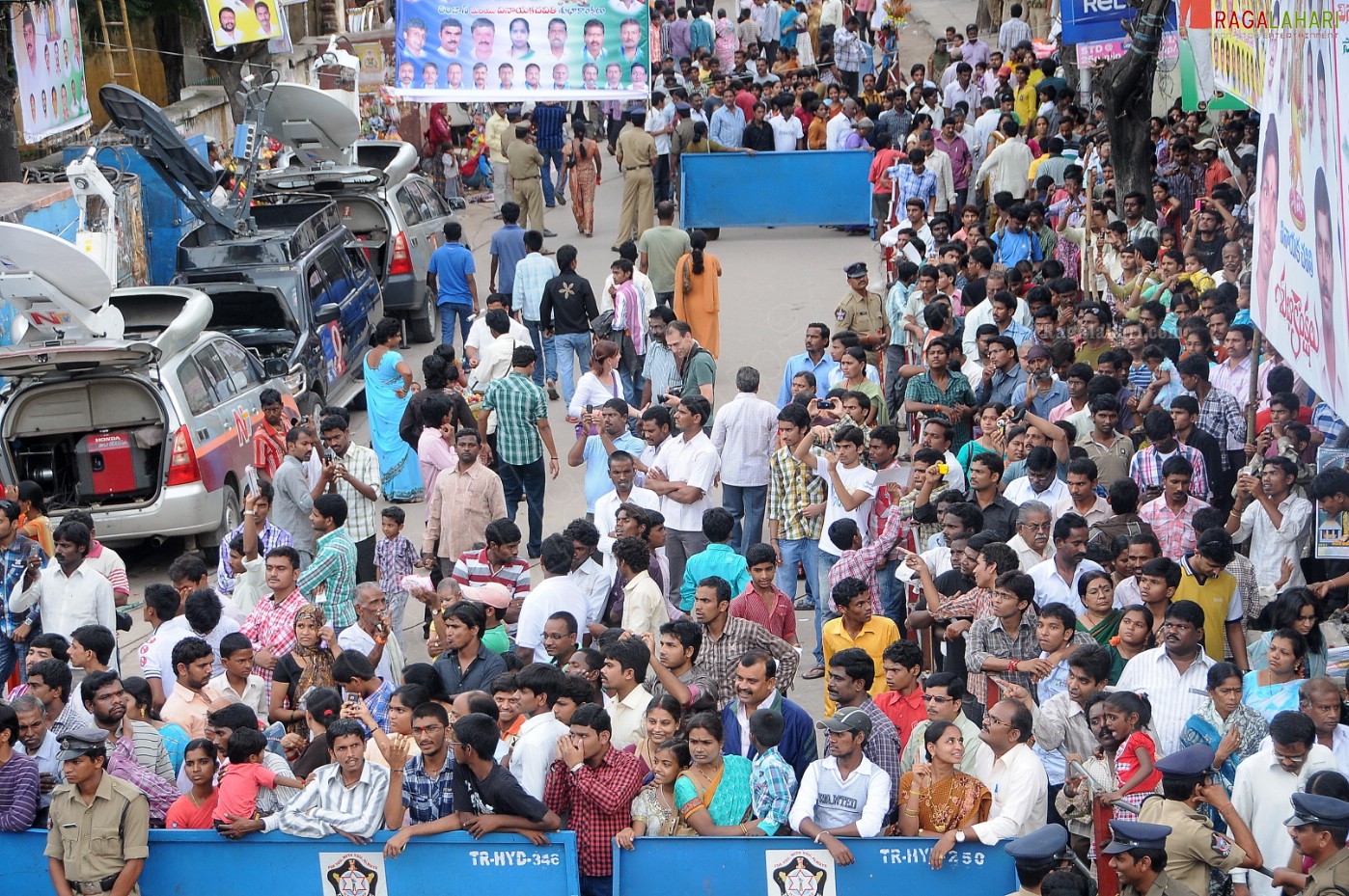 Khairatabad Ganesh Idols 2011 (Posters)