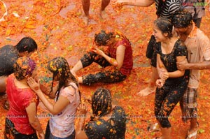 La Tomatina The Spanish Festival At Jalavihar