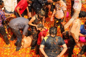 La Tomatina The Spanish Festival At Jalavihar