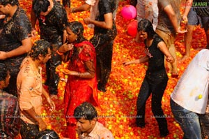 La Tomatina The Spanish Festival At Jalavihar