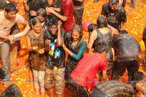 La Tomatina The Spanish Festival At Jalavihar