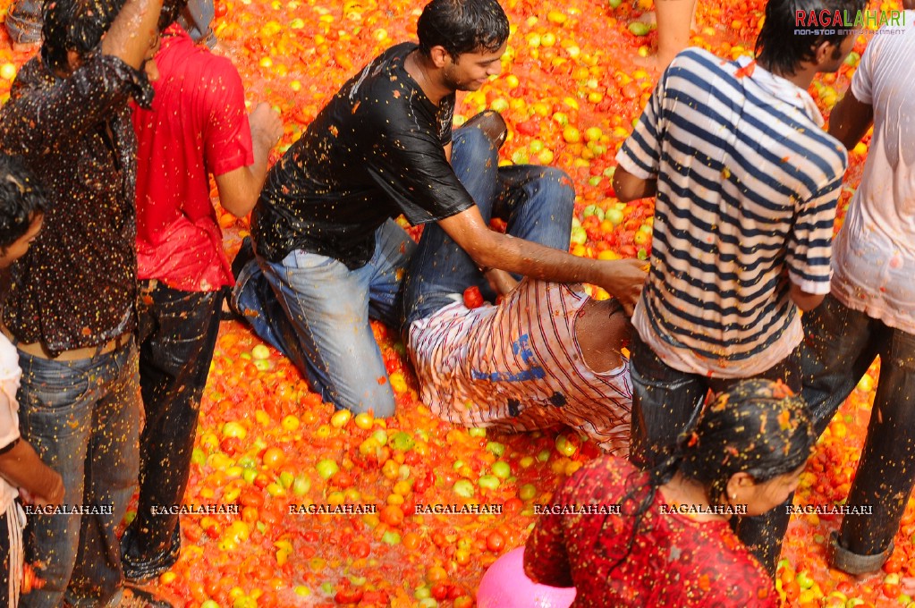 La Tomatina 2011, Hyd