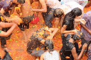 La Tomatina The Spanish Festival At Jalavihar