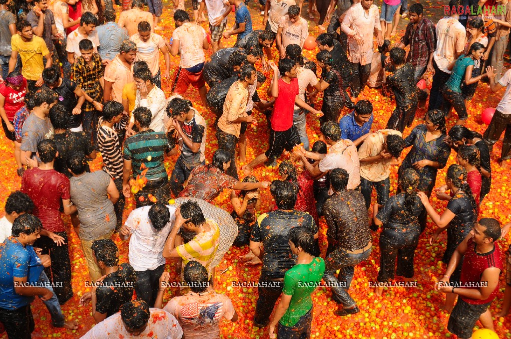 La Tomatina 2011, Hyd