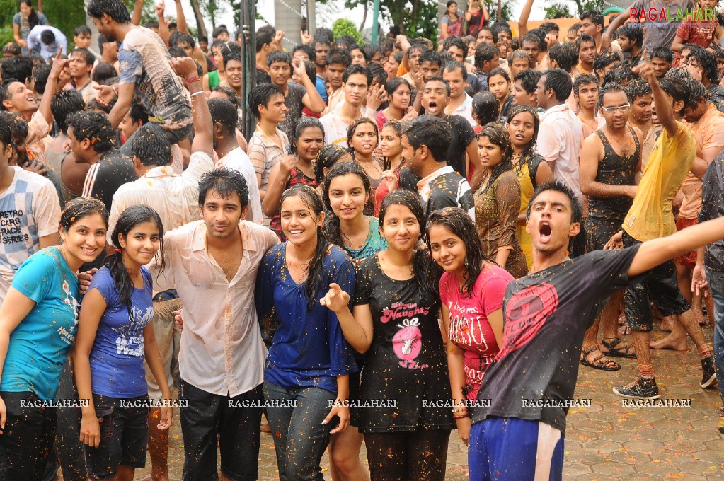 La Tomatina 2011, Hyd