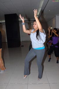 Namitha Rehearsing for Santosham Film Awards