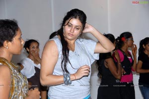 Namitha Rehearsing for Santosham Film Awards