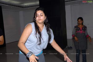 Namitha Rehearsing for Santosham Film Awards