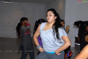 Namitha Rehearsing for Santosham Film Awards