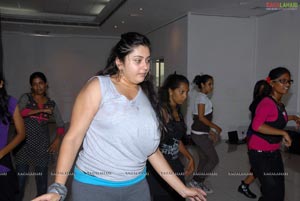 Namitha Rehearsing for Santosham Film Awards