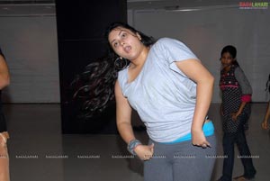 Namitha Rehearsing for Santosham Film Awards