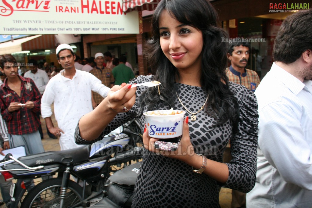 Sanjjanaa at Sarvi Bakers & Restaurant, Hyd