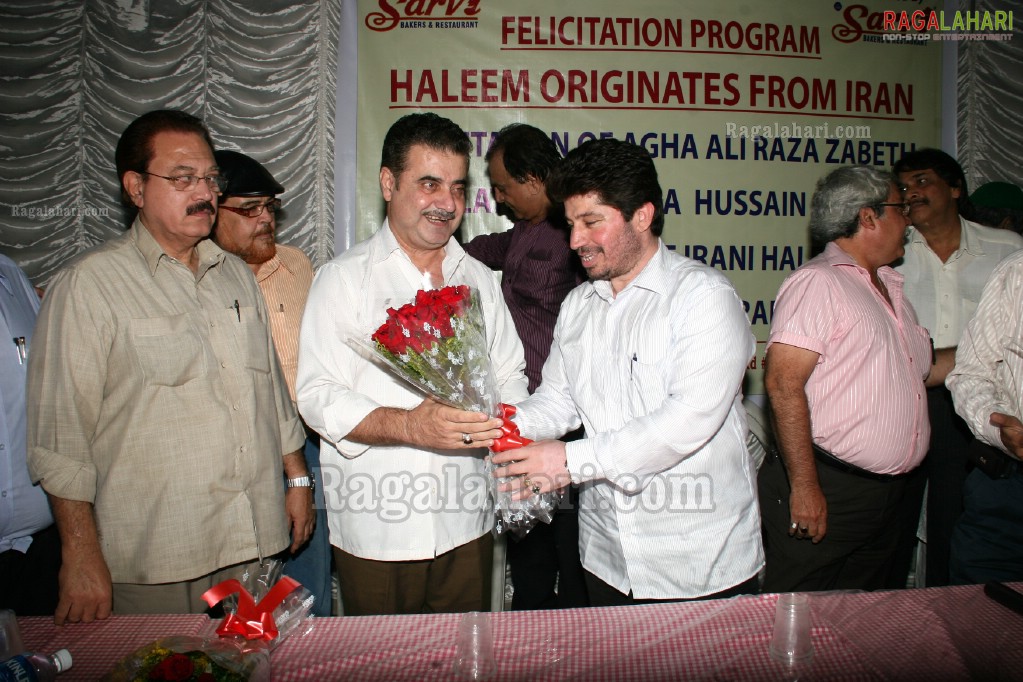 Sarvi Irani Haleem Felicitates to the son of Irani Haleem Intro to Hyderabad