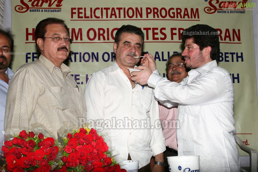 Sarvi Irani Haleem Felicitates to the son of Irani Haleem Intro to Hyderabad