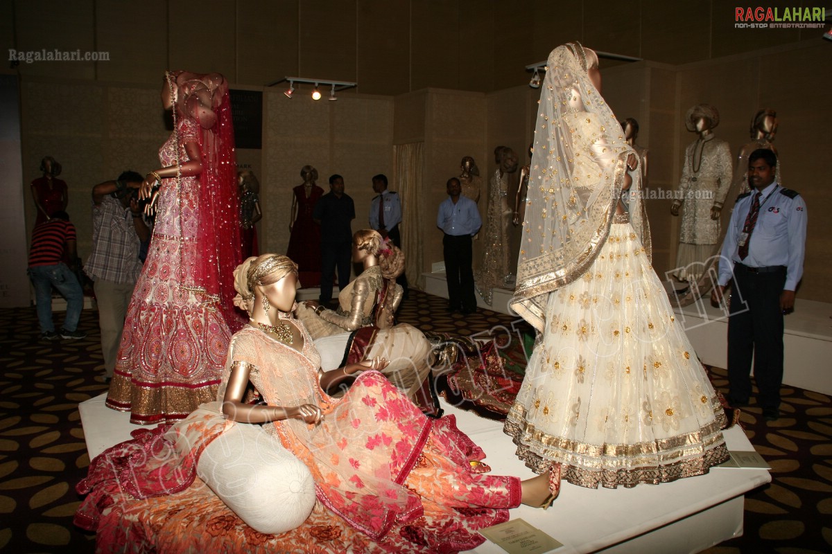 Tarun Tahiliani Bridal Couture Exposition 2011