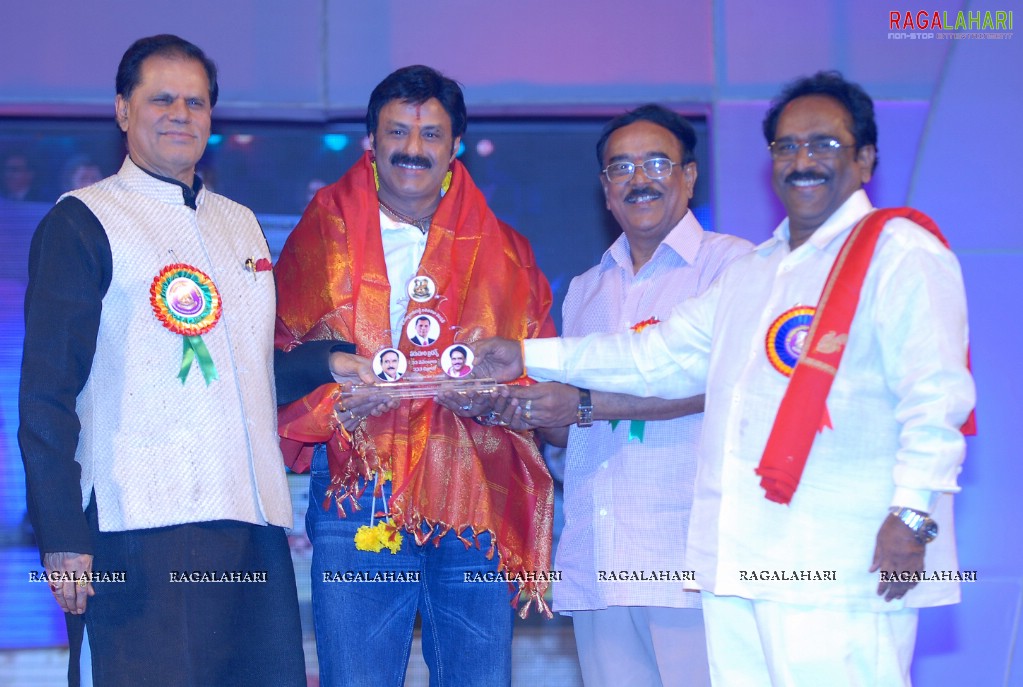 TSR Lalitha Kala Parishath Felicitates Paruchuri Brothers