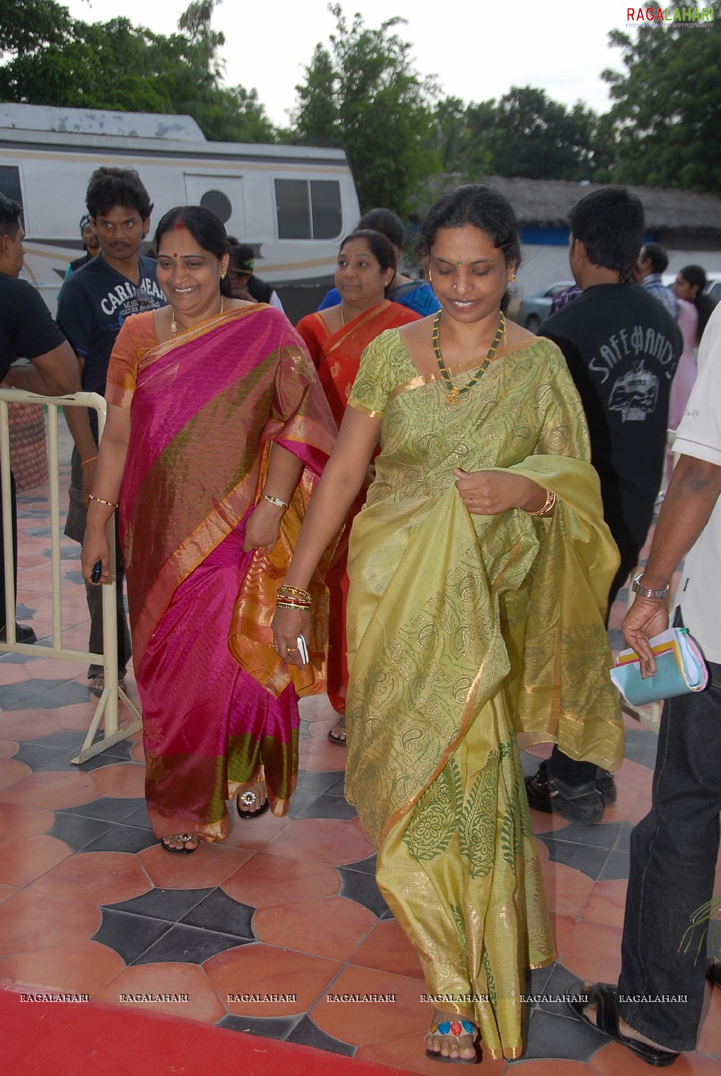 TSR Lalitha Kala Parishath Felicitates Paruchuri Brothers