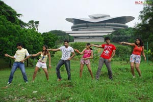 Navadeep, Rahul, Srinivas, Sradha Das, Sanjjana, Soumya