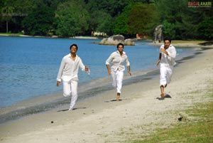 Navadeep, Rahul, Srinivas, Sradha Das, Sanjjana, Soumya