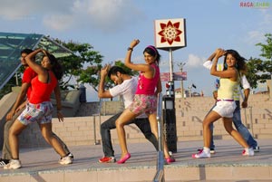 Navadeep, Rahul, Srinivas, Sradha Das, Sanjjana, Soumya