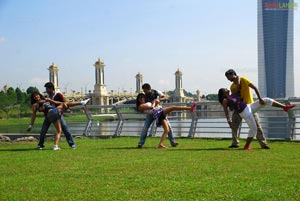 Navadeep, Rahul, Srinivas, Sradha Das, Sanjjana, Soumya