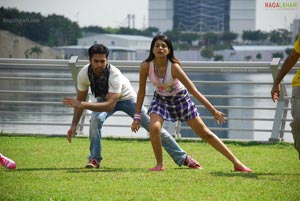 Navadeep, Rahul, Srinivas, Sradha Das, Sanjjana, Soumya