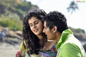 Jeeva, Taapsee