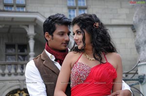 Jeeva, Taapsee