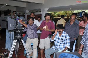 Mister Rascal Working Stills