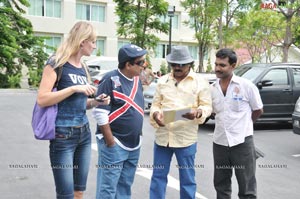 Mister Rascal Working Stills