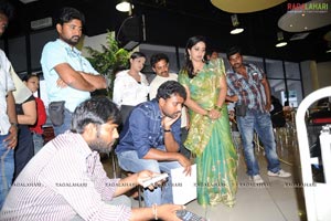 Salamath Working Stills